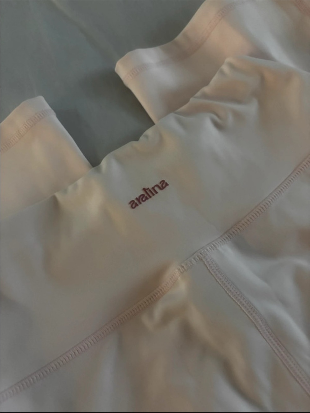 Aritzia Women’s Light Pink Athletic Shorts